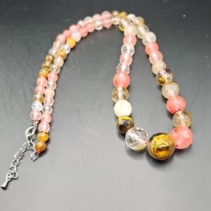 Elegant Multicolor Beaded Necklace